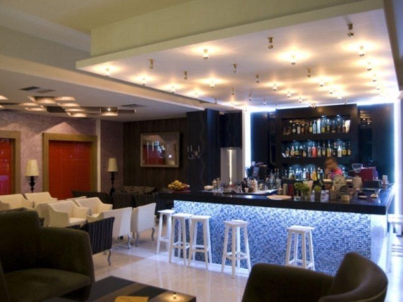 Hotel Eagle 地拉那 外观 照片