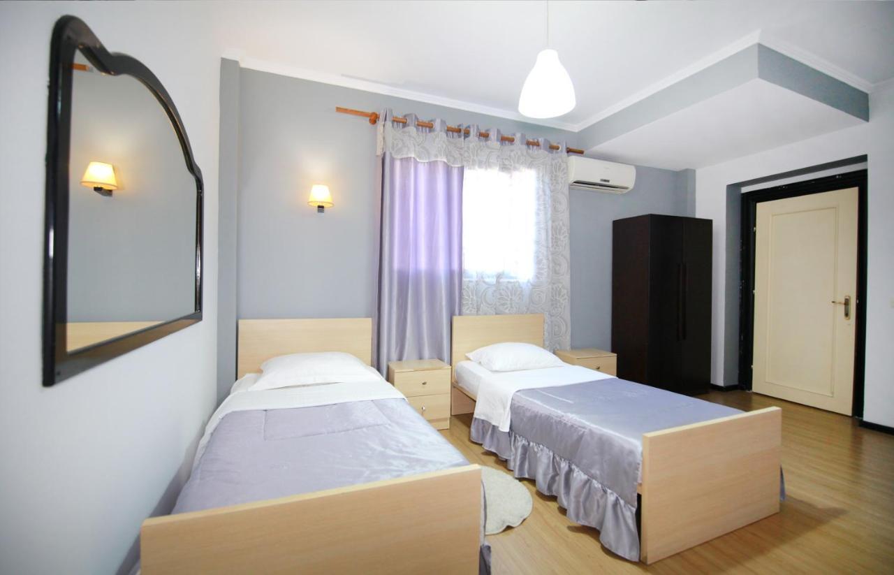 Hotel Eagle 地拉那 外观 照片